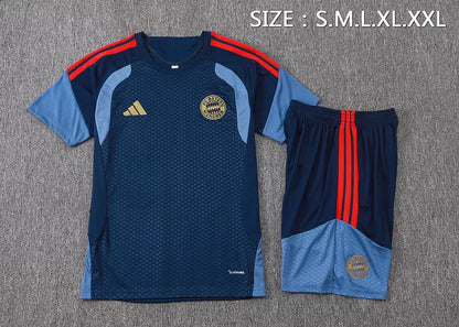 Completino Manica Corta Bayern Munich 26/27 Uomo Blu Navy | Kit Allenamento