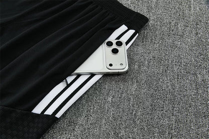 Completino Manica Corta Liverpool 26/27 Uomo Nero | Kit Allenamento