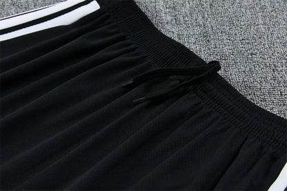 Completino Manica Corta Liverpool 26/27 Uomo Rosso | Kit Allenamento - CalcioVivo