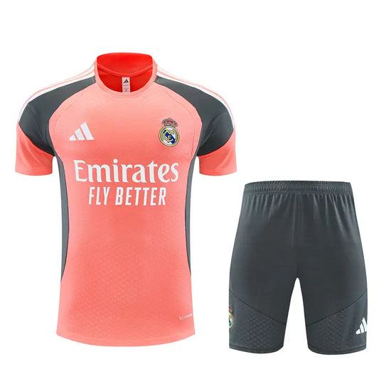 Completino Manica Corta Real Madrid 26/27 Uomo Arancione Corallo | Kit Allenamento - CalcioVivo