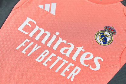 Completino Manica Corta Real Madrid 26/27 Uomo Arancione Corallo | Kit Allenamento - CalcioVivo