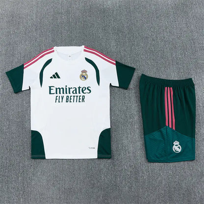 Completino Manica Corta Real Madrid 26/27 Uomo Bianco | Kit Allenamento - CalcioVivo