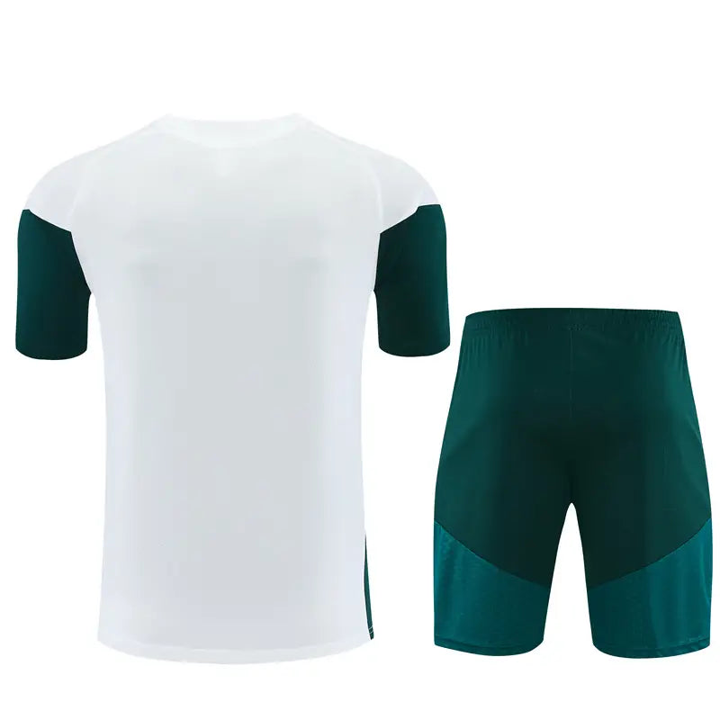 Completino Manica Corta Real Madrid 26/27 Uomo Bianco | Kit Allenamento - CalcioVivo