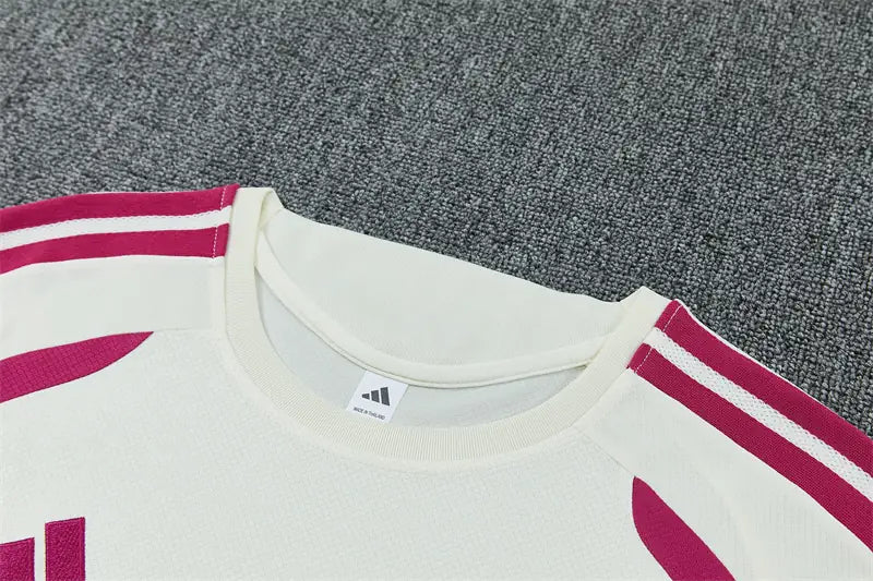 Completino Manica Corta Real Madrid 26/27 Uomo Bianco | Kit Allenamento - CalcioVivo