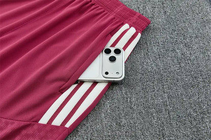 Completino Manica Corta Real Madrid 26/27 Uomo Bianco e Fucsia | Kit Allenamento - CalcioVivo