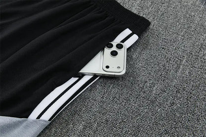 Completino Manica Corta Spagna 26/27 Uomo Nero | Kit Allenamento - CalcioVivo