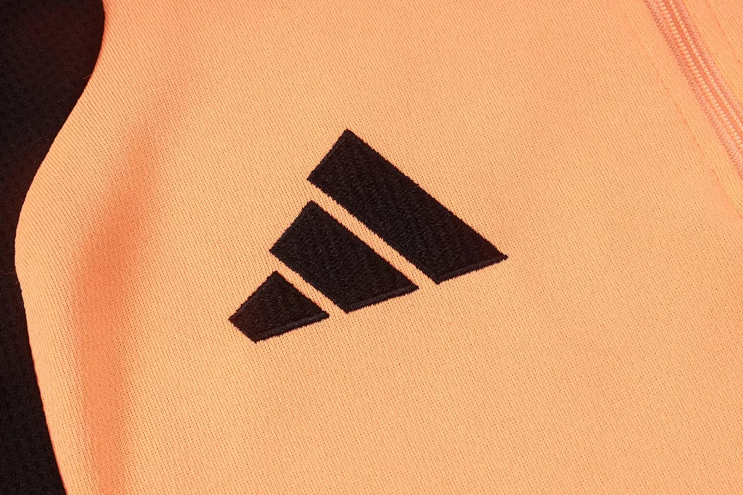 Completino Polo Arsenal 26/27 Uomo Arancione | Kit Allenamento - CalcioVivo