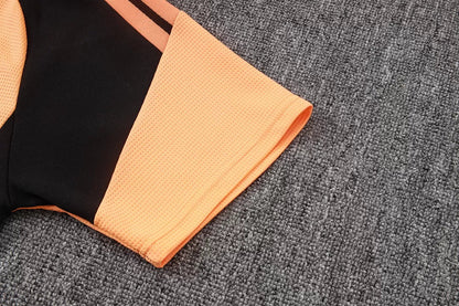Completino Polo Arsenal 26/27 Uomo Nero/Arancione | Kit Allenamento - CalcioVivo