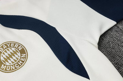 Completino Polo Bayern Munich 26/27 Uomo Bianco | Kit Allenamento