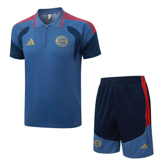 Completino Polo Bayern Munich 26/27 Uomo Blu | Kit Allenamento - CalcioVivo