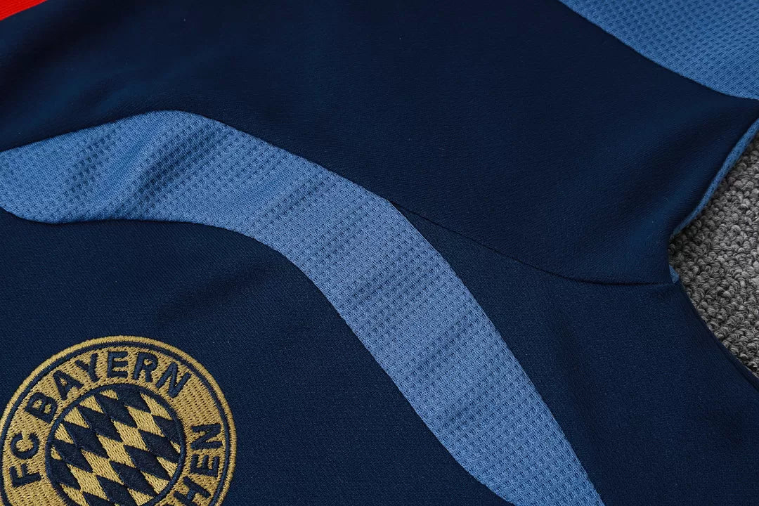 Completino Polo Bayern Munich 26/27 Uomo Blu Navy | Kit Allenamento