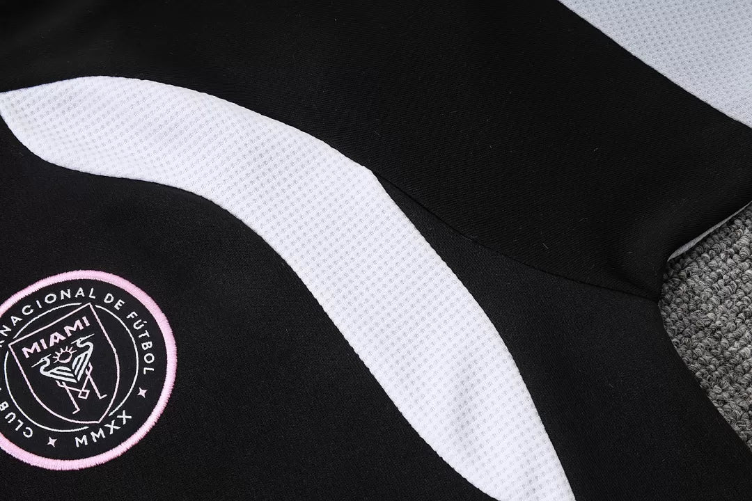 Completino Polo Inter Miami 26/27 Uomo Nero | Kit Allenamento - CalcioVivo