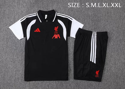 Completino Polo Liverpool 26/27 Uomo Nero | Kit Allenamento - CalcioVivo