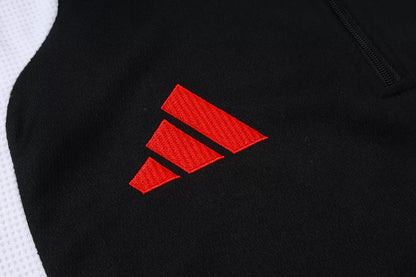 Completino Polo Liverpool 26/27 Uomo Nero | Kit Allenamento - CalcioVivo