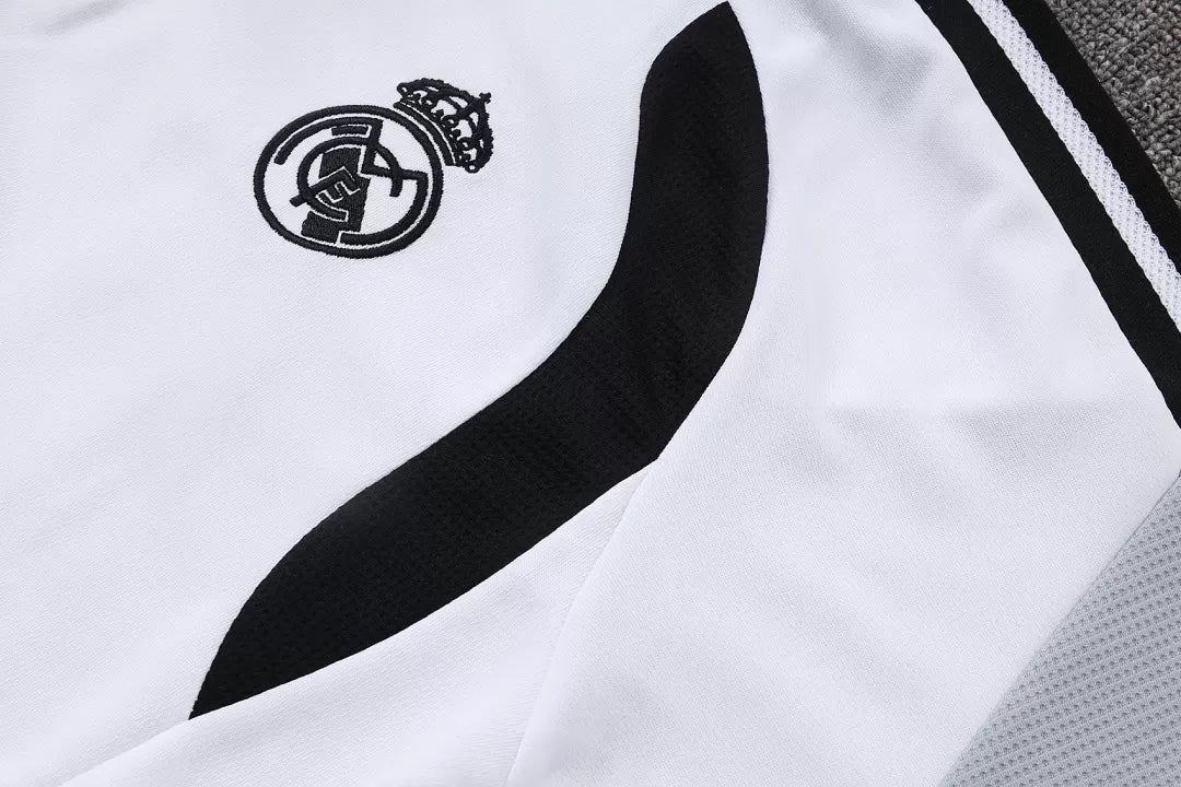 Completino Polo Real Madrid 26/27 Uomo Bianco | Kit Allenamento - CalcioVivo