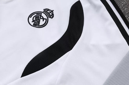 Completino Polo Real Madrid 26/27 Uomo Bianco | Kit Allenamento - CalcioVivo