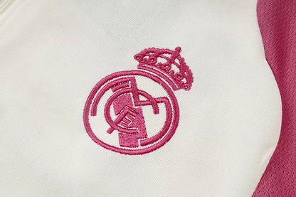 Completino Polo Real Madrid 26/27 Uomo Bianco e Rosa | Kit Allenamento - CalcioVivo