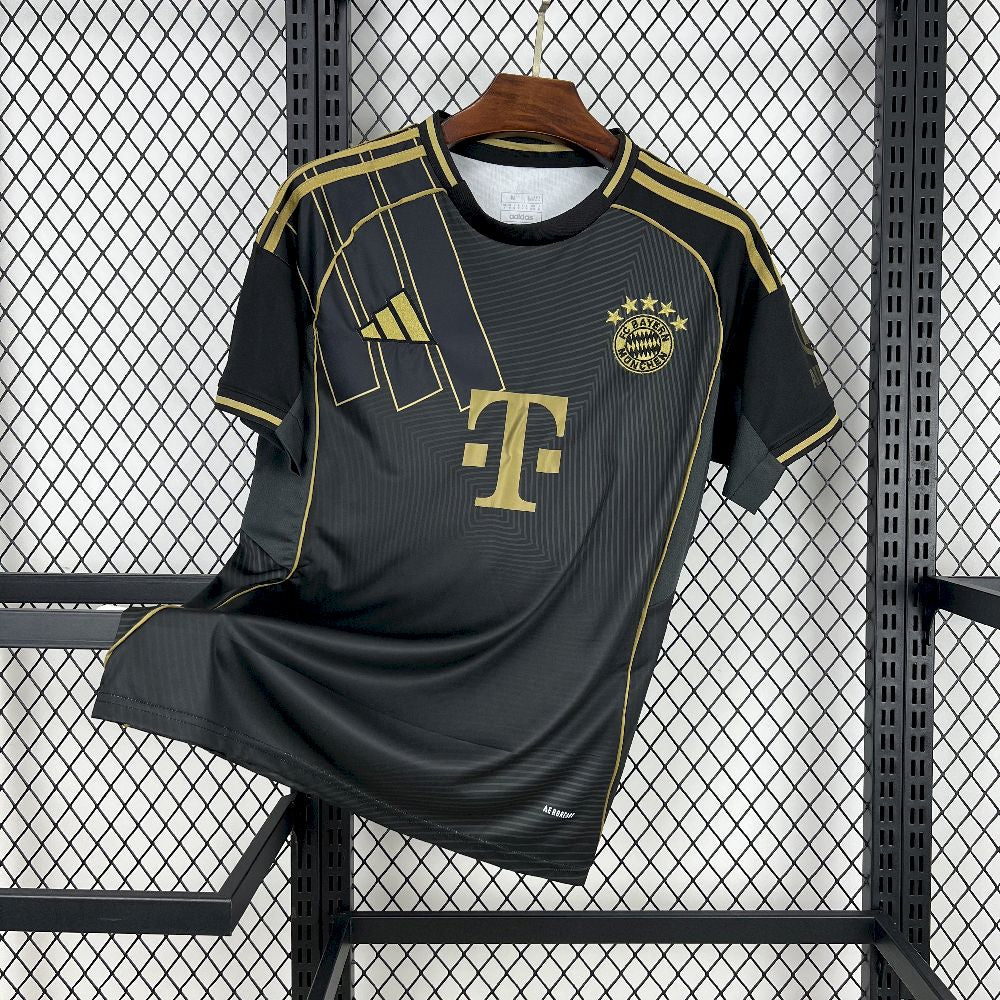 Bayern Munich Gold Special Edition Jersey 25/26