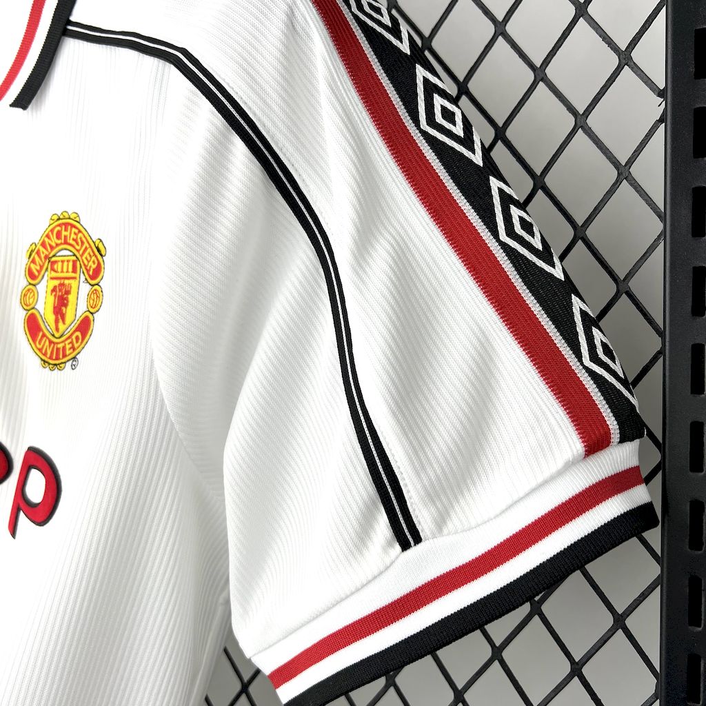 Manchester United 1998-99 White Retro Jersey