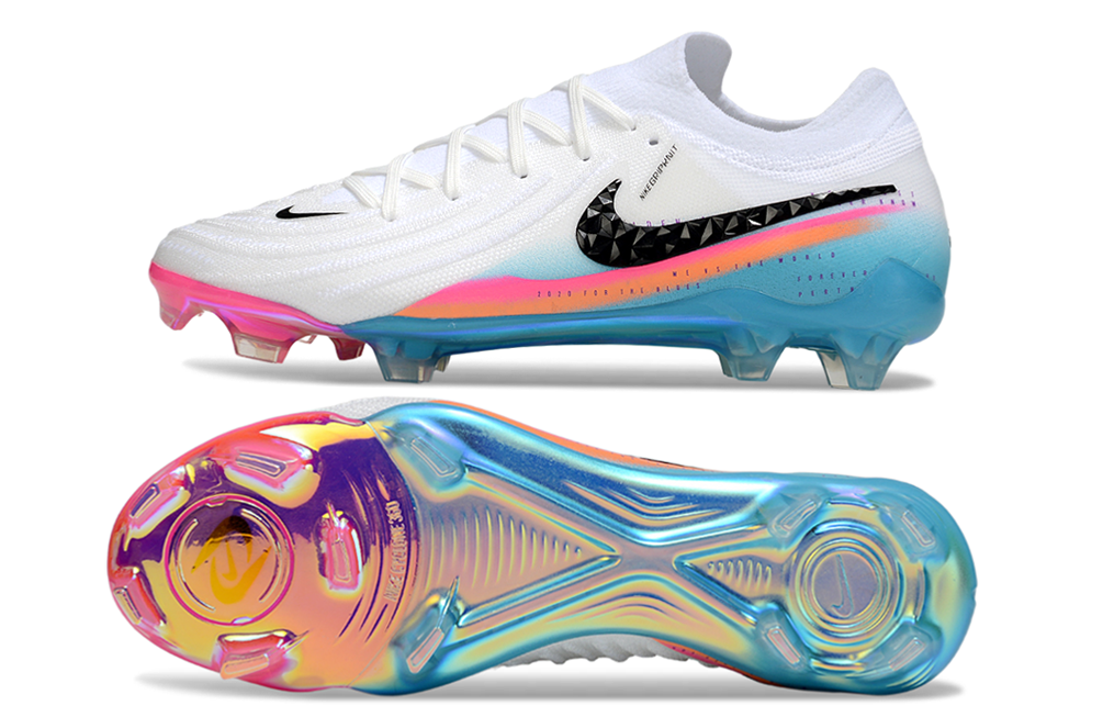 Nike Phantom GX II FG Cleats