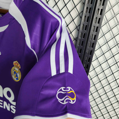 Real Madrid Third Jersey 06/07 Retro - CalcioVivo