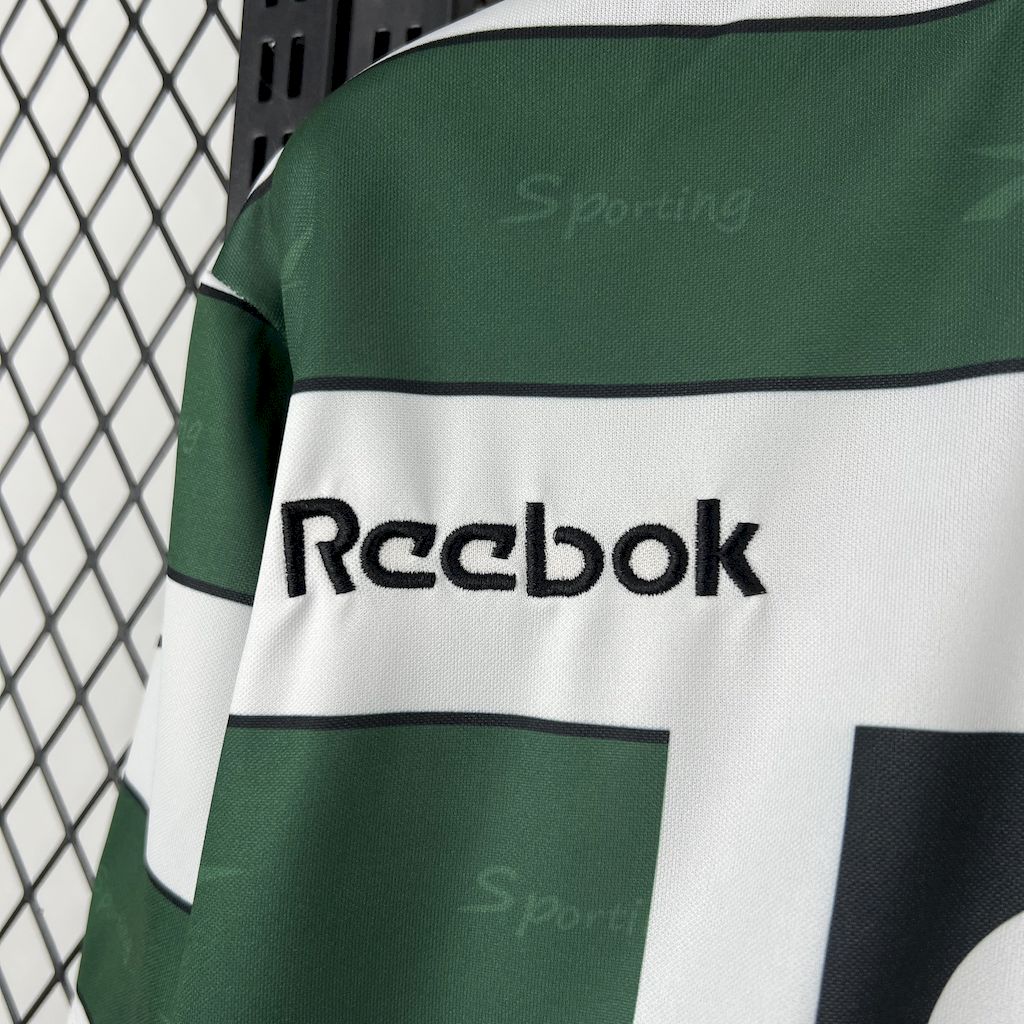 Sporting CP 2000-01 Home Retro Jersey