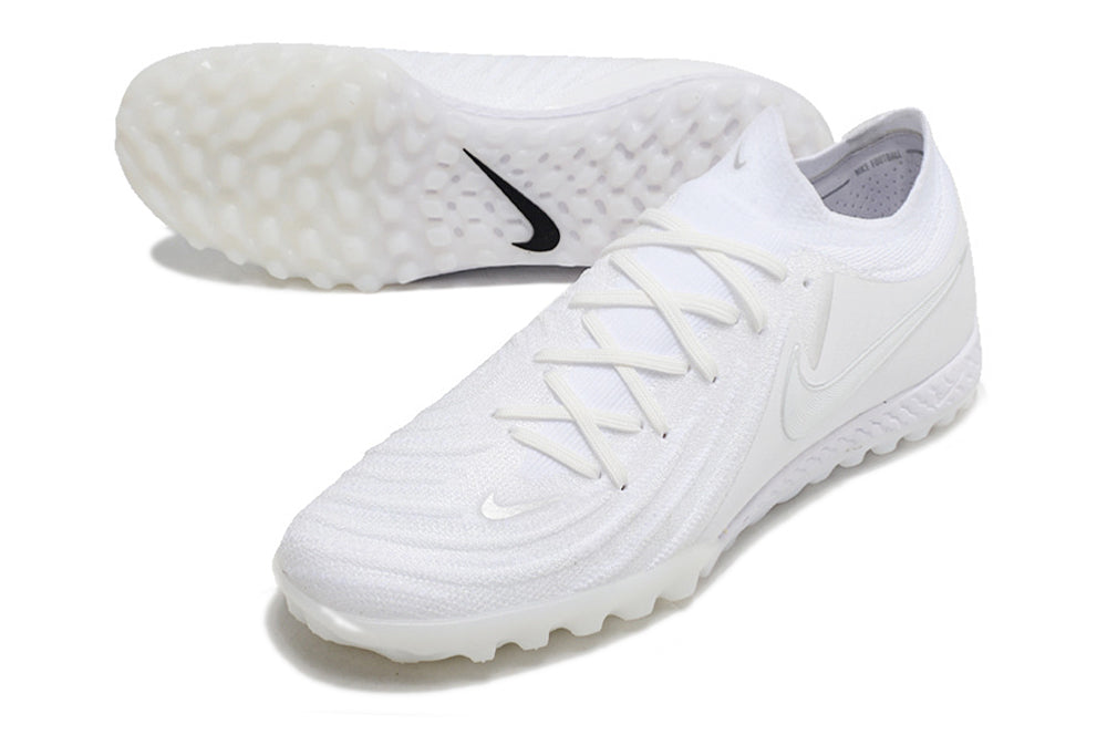 Nike Phantom GX II TF Boots