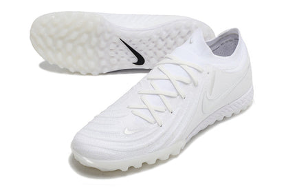 Nike Phantom GX II TF Boots