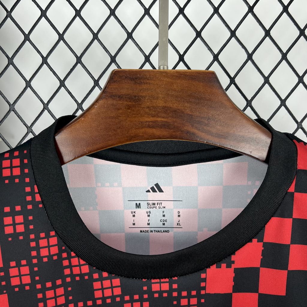 Benfica Pre-Match Jersey 25/26