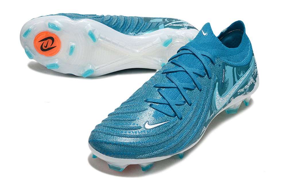 Nike Phantom GX II FG Cleats
