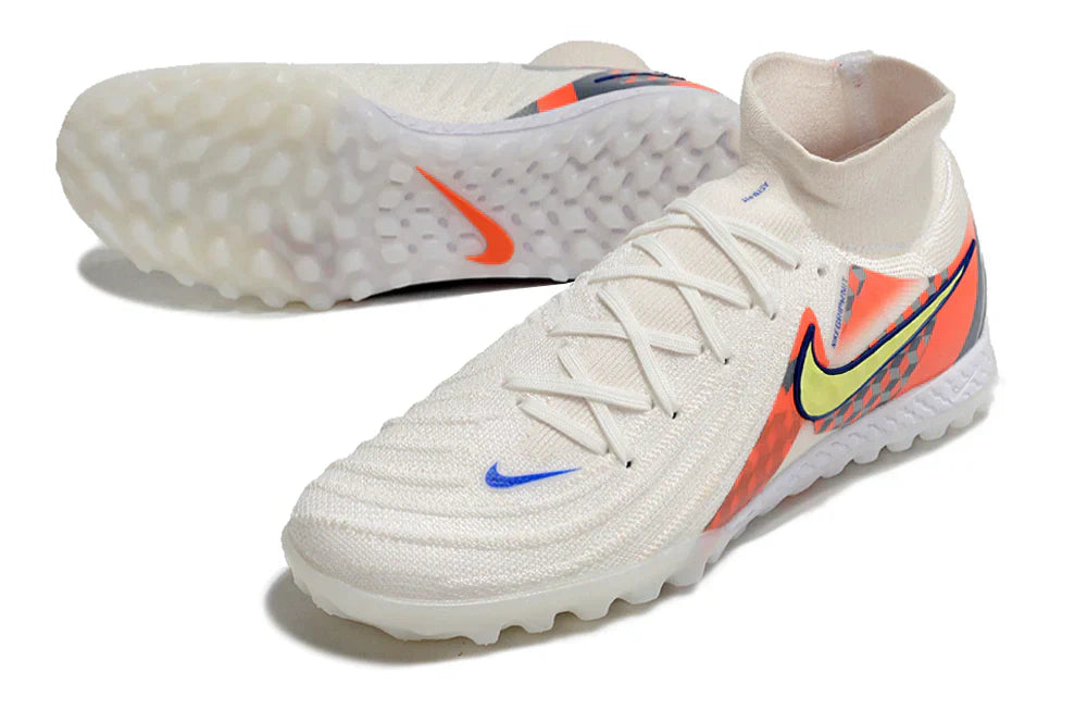 Nike Phantom GX Luna TF Boots