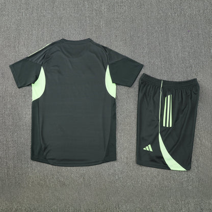 Kit Shirt + Shorts Real Madrid Green 25/26