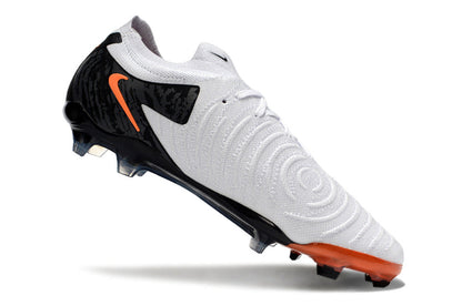 Nike Phantom GX II FG Cleats