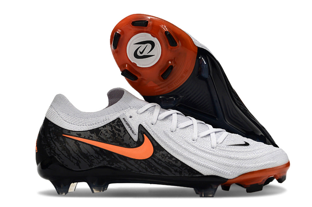 Nike Phantom GX II FG Cleats