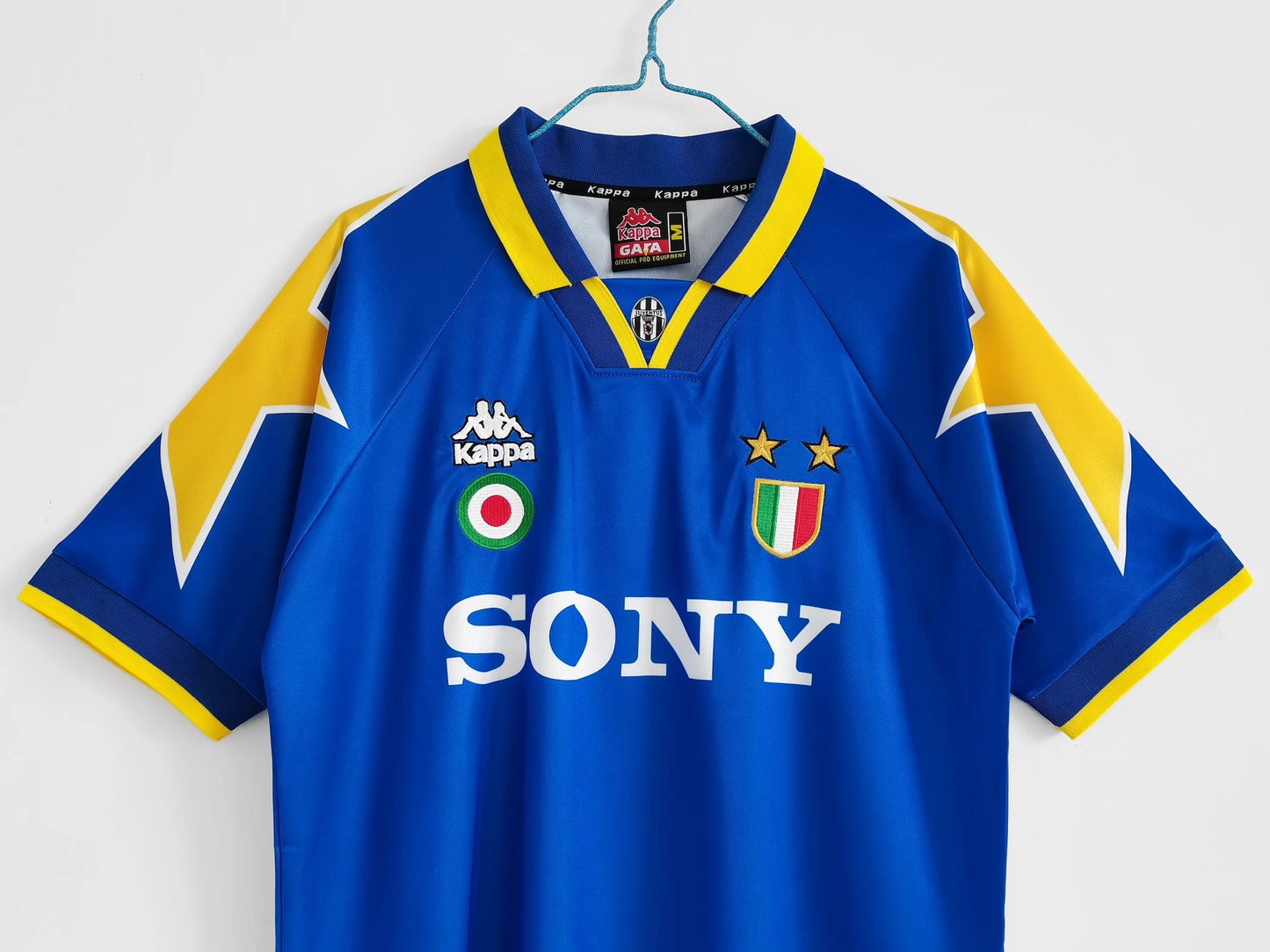Juventus Away Jersey 95/96 Retro