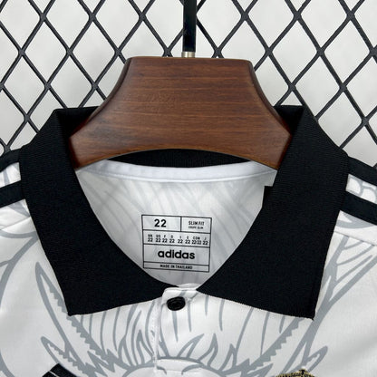 Real Madrid 2022-23 Dragon Kids Kit