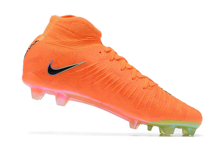 Nike Phantom Luna Elite FG Cleats