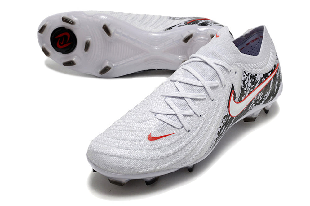 Nike Phantom GX II FG Cleats