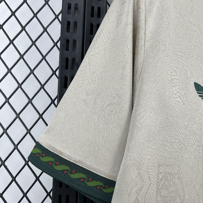 Bayern Munich Oktoberfest Jersey 25/26