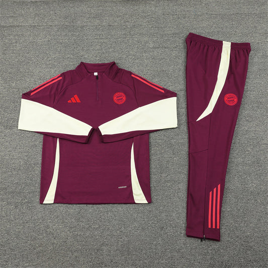 Tracksuit Bayern Munich Red Training 24/25