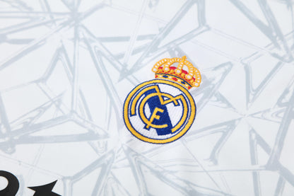 Kit Shirt + Shorts Real Madrid White/Black Training 25/26