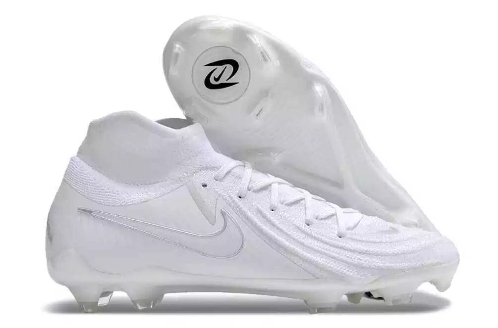 Nike Phantom Luna II FG Cleats