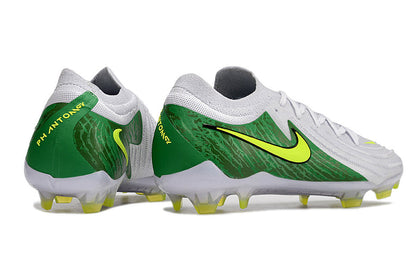 Nike Phantom GX II FG Cleats