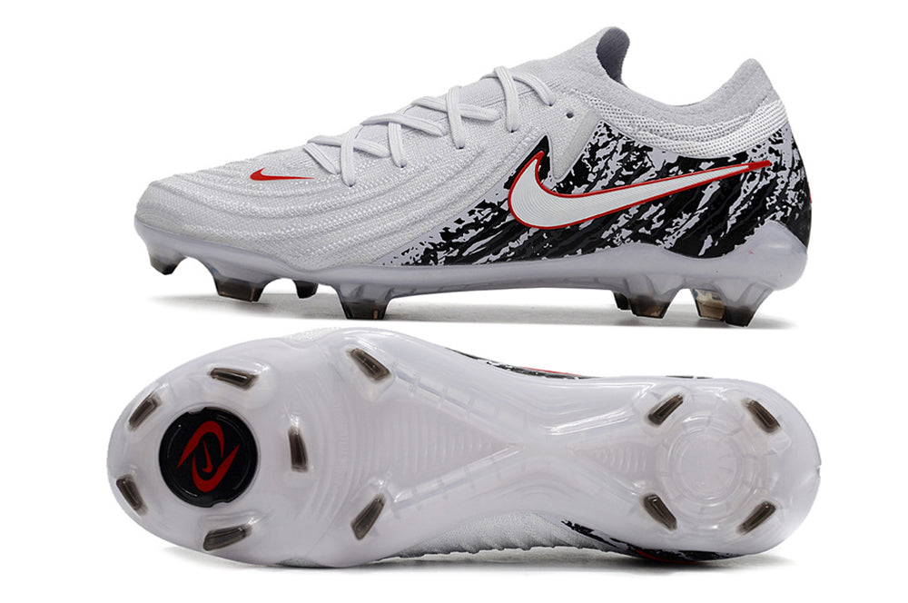 Nike Phantom GX II FG Cleats