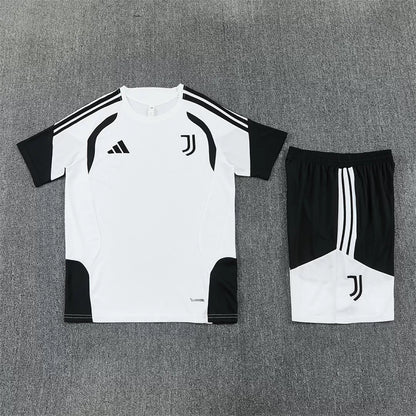 Completino Manica Corta Juventus 26/27 Uomo Bianco | Kit Allenamento - CalcioVivo