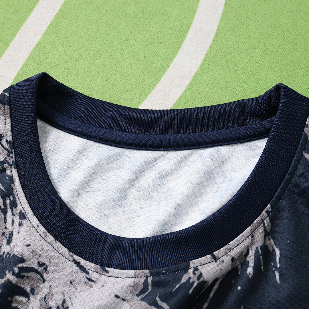Maglia Inghilterra Training 2026 Uomo | Maglia da Calcio - CalcioVivo