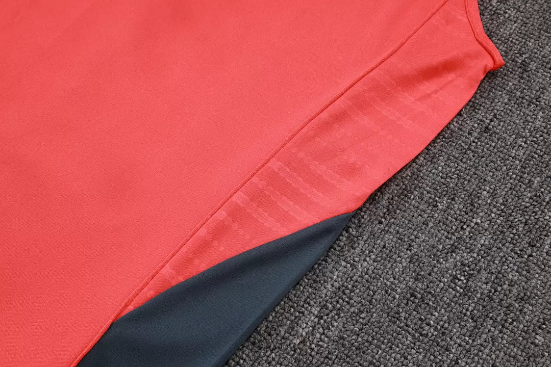 Completino Canottiera Bayern Munich 25/26 Uomo Rosso | Kit Allenamento - CalcioVivo