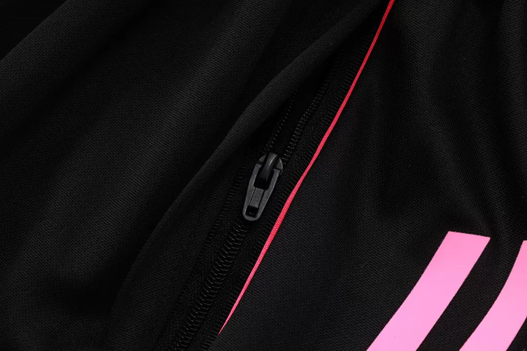 Completino Canottiera Arsenal 2025/26 Uomo Nero Rosa | Kit Allenamento - CalcioVivo