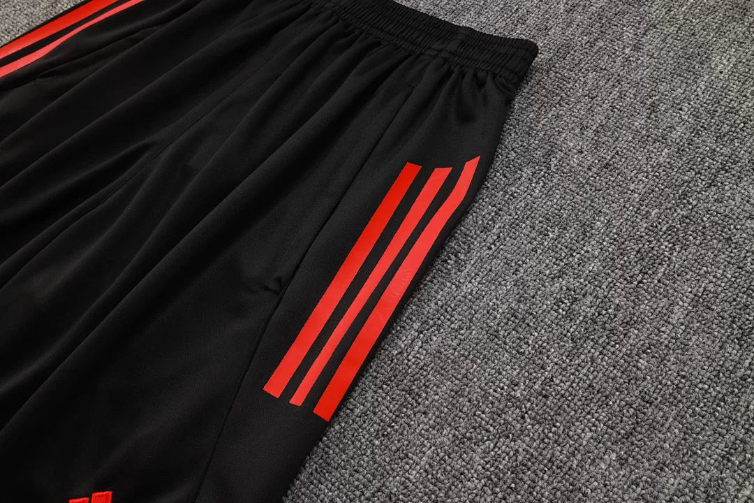 Completino Canottiera Liverpool 25/26 Uomo | Kit Allenamento - CalcioVivo