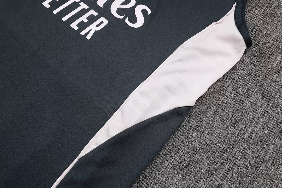 Completino Canottiera Real Madrid 25/26 Uomo | Kit Allenamento - CalcioVivo